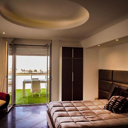 Airport Bari Deluxe Bed & Breakfast エクステリア 写真