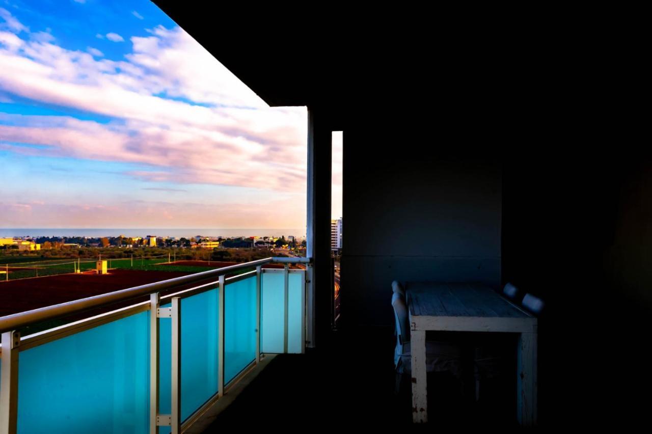 Airport Bari Deluxe Bed & Breakfast エクステリア 写真
