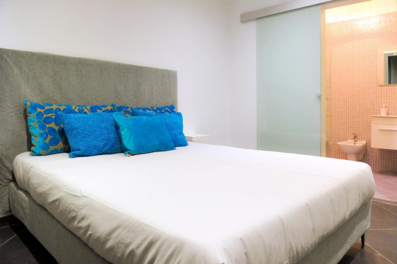 Airport Bari Deluxe Bed & Breakfast エクステリア 写真
