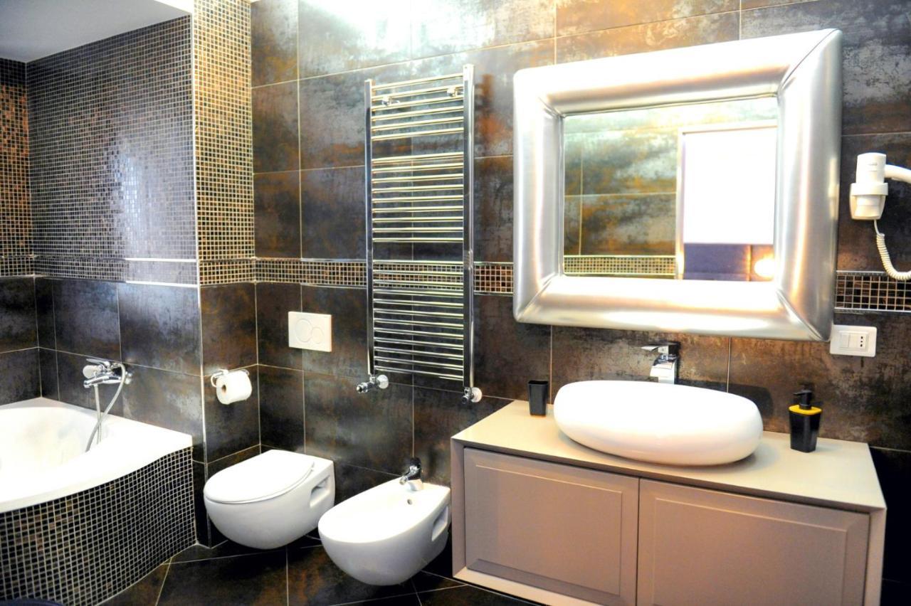 Airport Bari Deluxe Bed & Breakfast エクステリア 写真