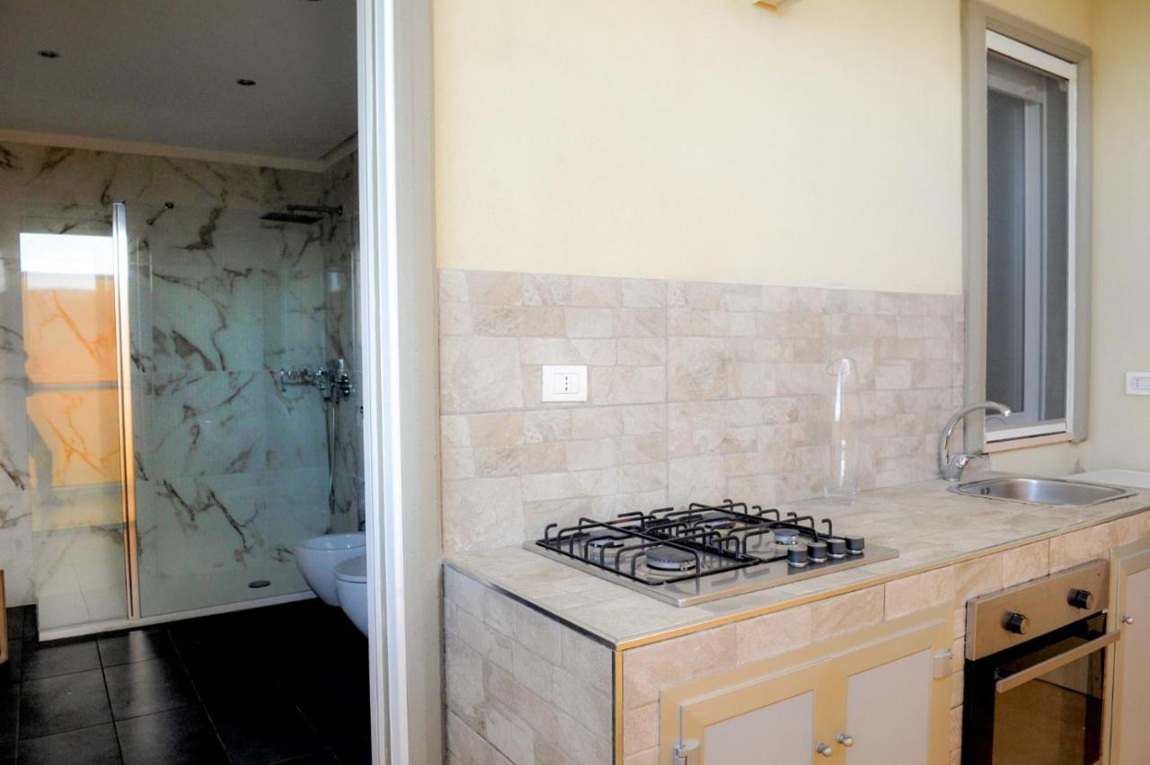 Airport Bari Deluxe Bed & Breakfast エクステリア 写真