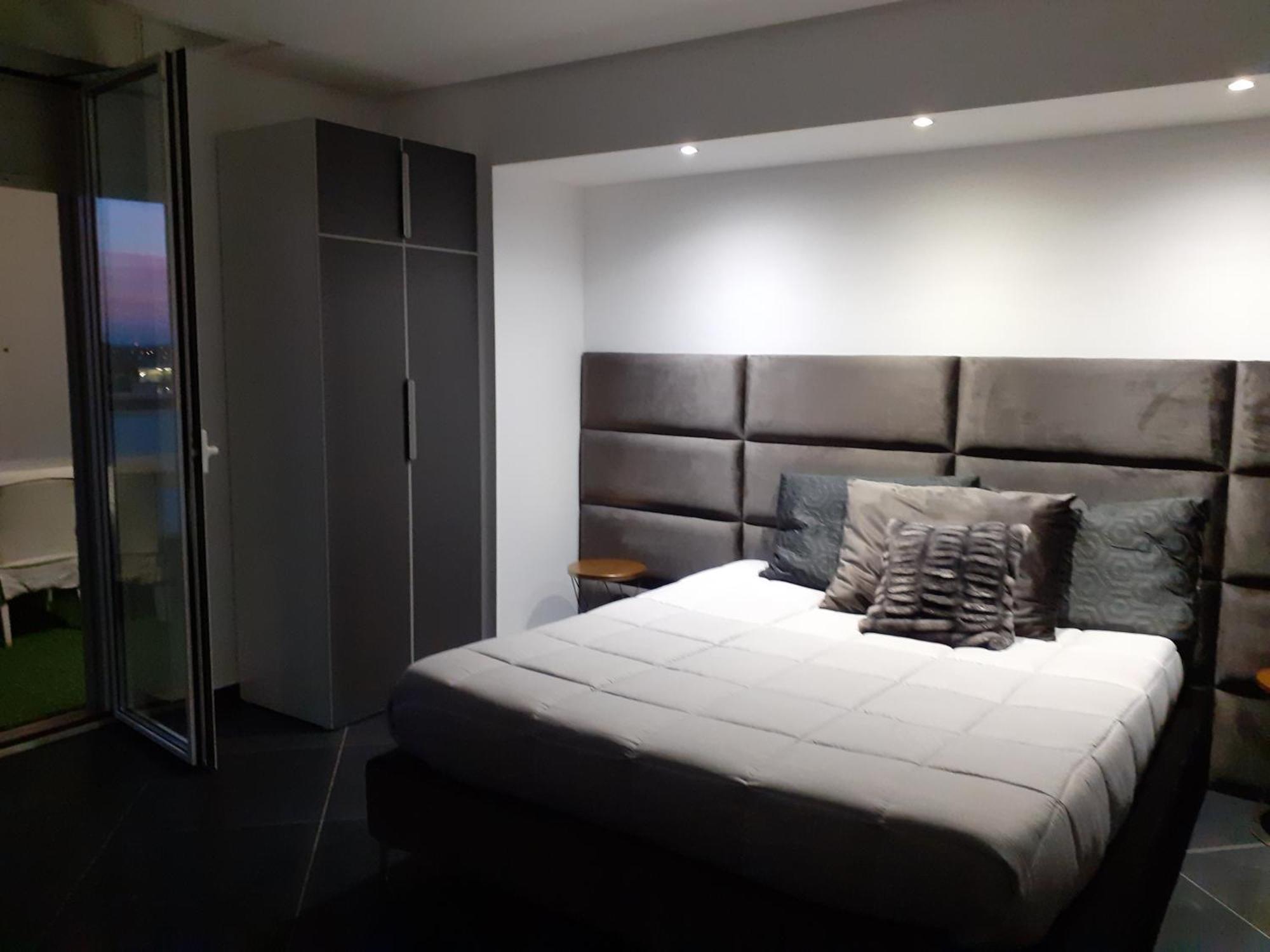 Airport Bari Deluxe Bed & Breakfast 部屋 写真